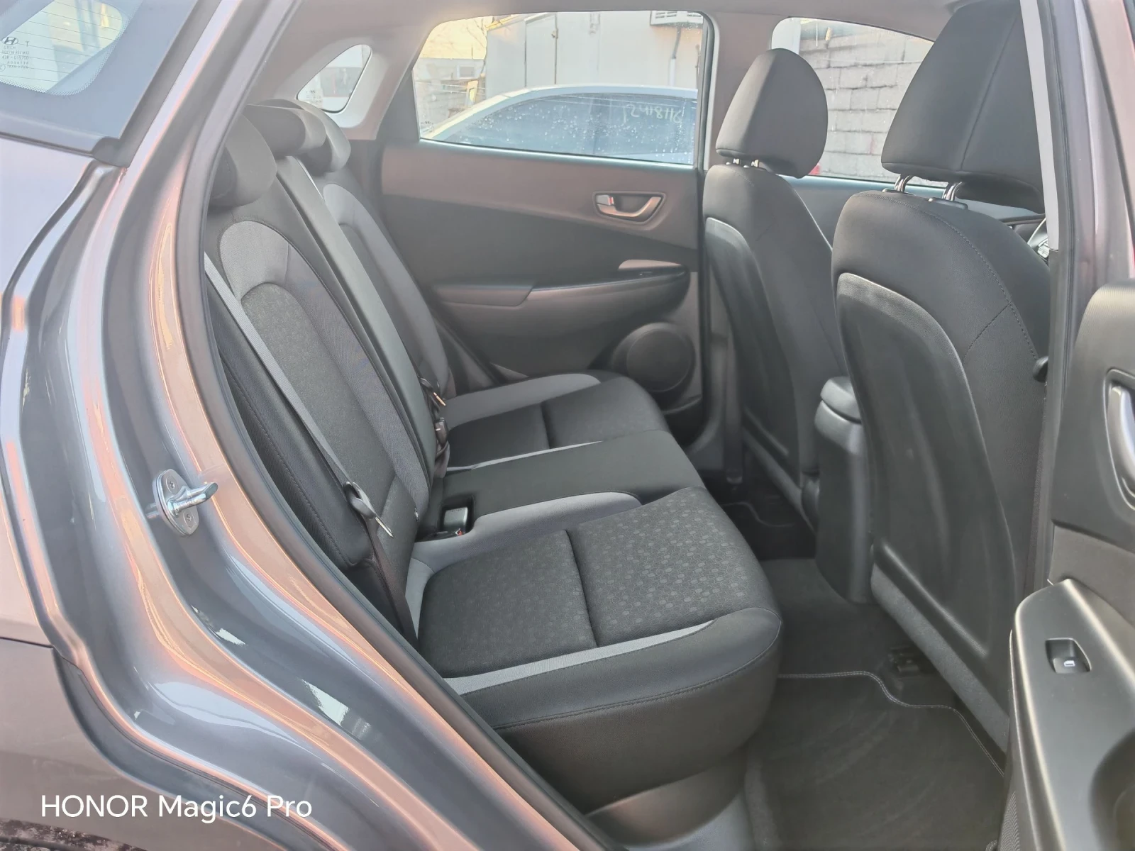 Hyundai Kona 1.0 TURBO GDI COMFORT, 120�.�., ����-6� | Mobile.bg � ����������� 15