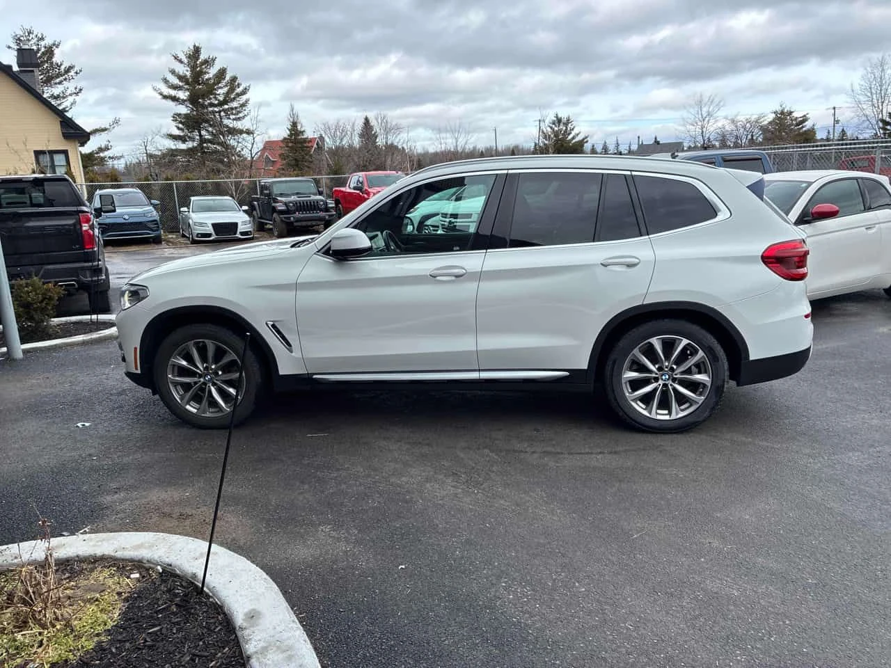 BMW X3 * xDrive30i * CARFAX *  Панорама * Два ключа * , снимка 2 - Автомобили и джипове - 54060344