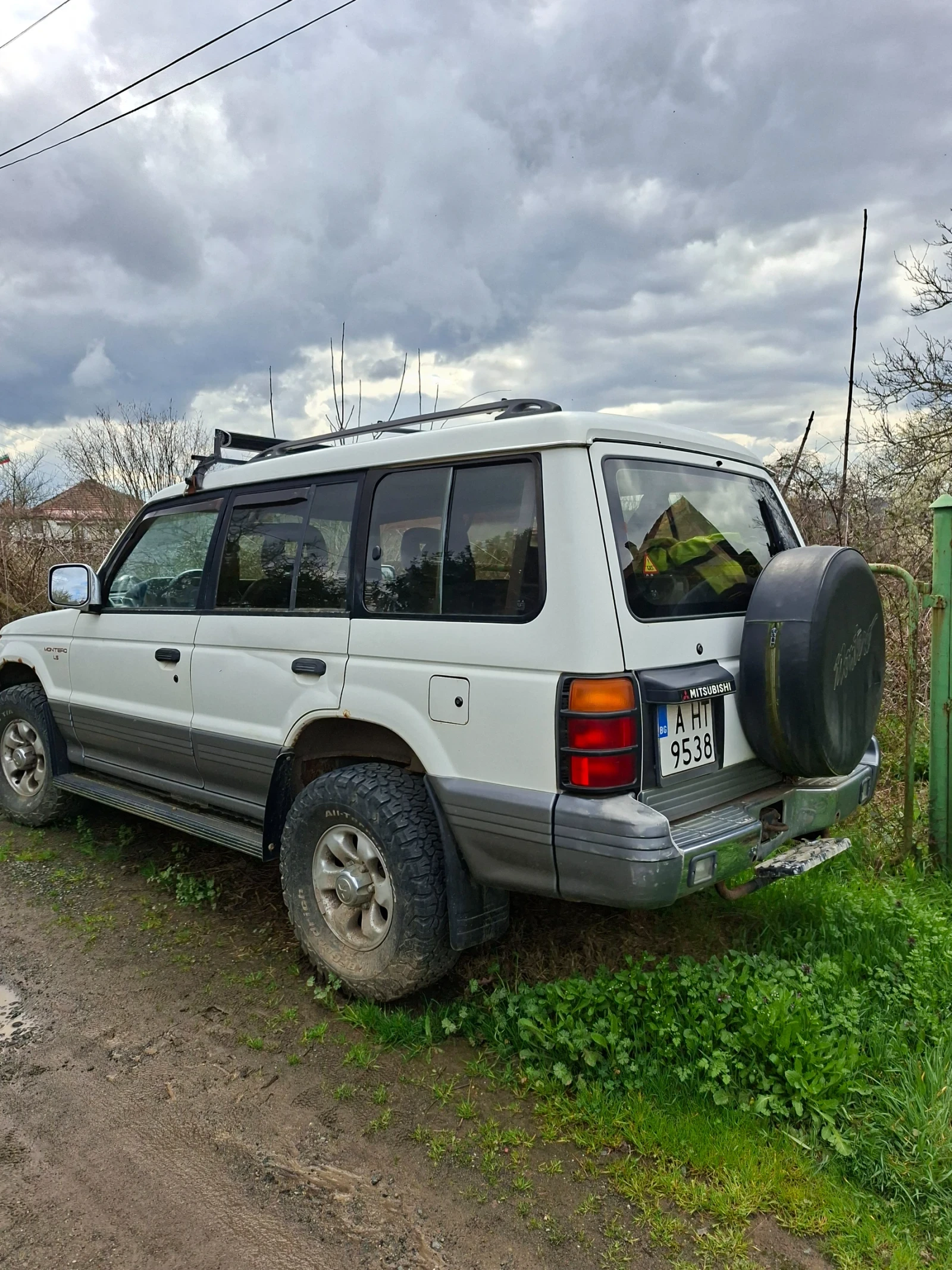 Mitsubishi Pajero Бевзин/гас, снимка 2 - Автомобили и джипове - 54093382