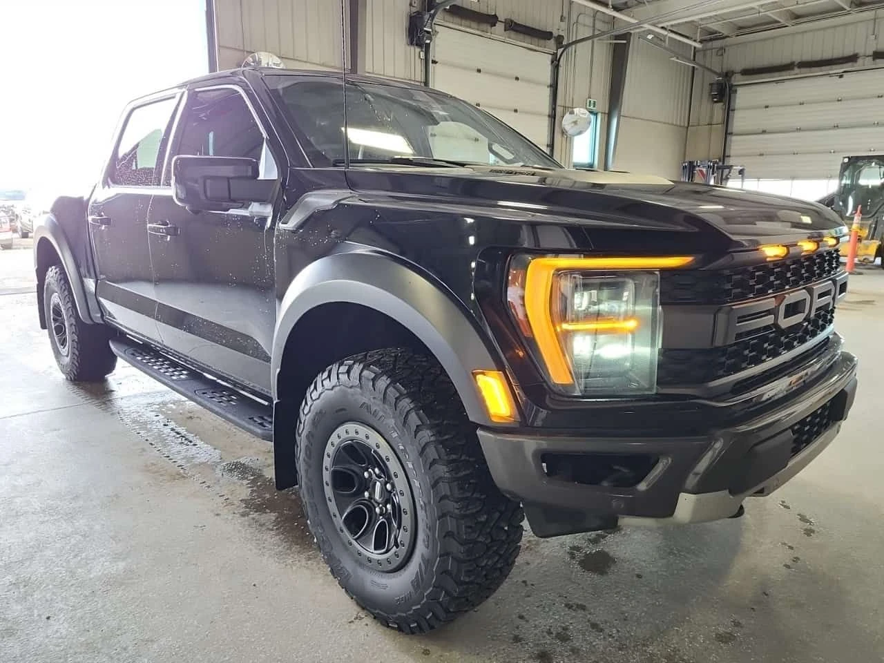 Ford F150 * RAPTOR* DIGITAL* ПОДГРЕВ* ОБДУХВАНЕ* 360 КАМЕРА*, снимка 2 - Автомобили и джипове - 54228761