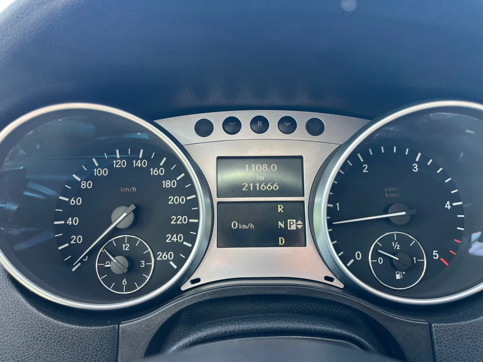 Mercedes-Benz ML 320 cdi Face AMG, снимка 6 - Автомобили и джипове - 54421277