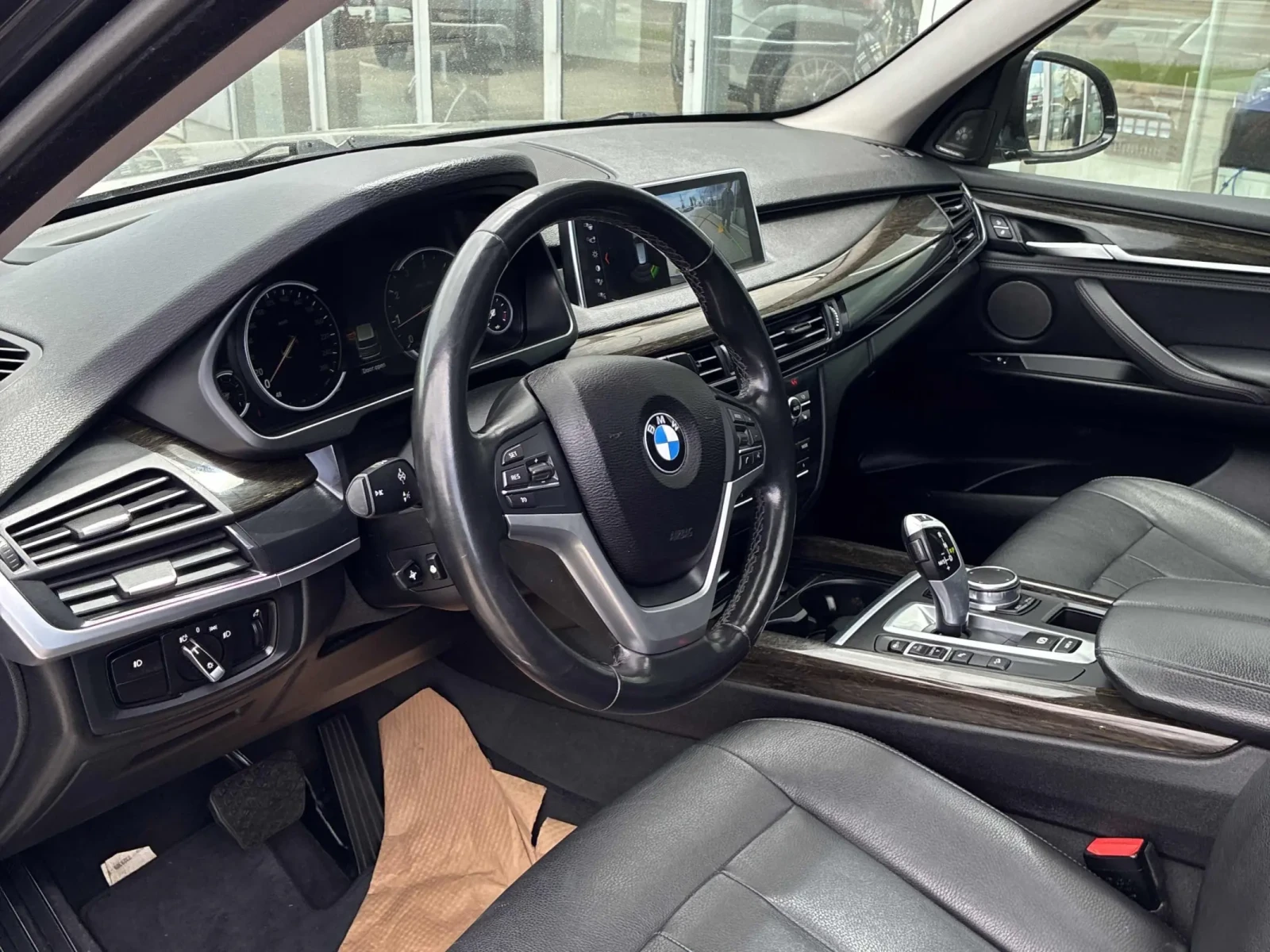 BMW X5 xDrive35i * Keyless * CARFAX * АВТО КРЕДИТ * , снимка 8 - Автомобили и джипове - 54804321