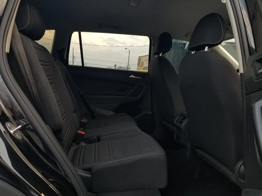 VW Tiguan 4Motion 2.0TSI * ПОДГРЕВ * КАМЕРА * ПАРКТРОНИК, снимка 16 - Автомобили и джипове - 55622990