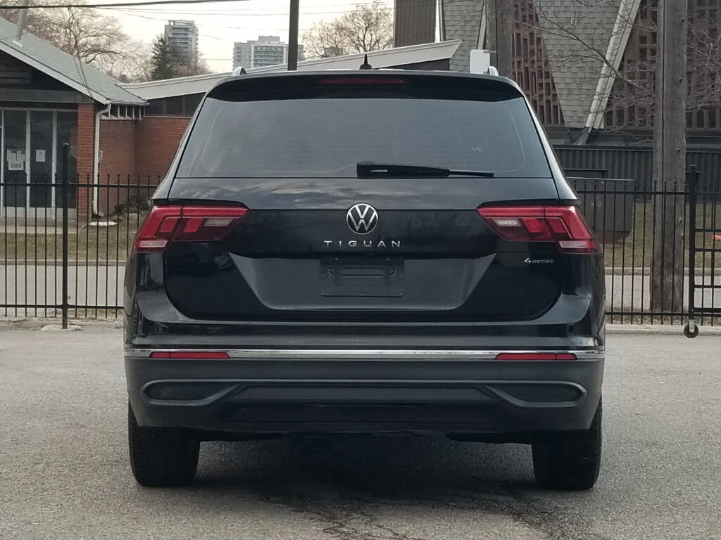 VW Tiguan 4Motion 2.0TSI * ПОДГРЕВ * КАМЕРА * ПАРКТРОНИК, снимка 8 - Автомобили и джипове - 55622990