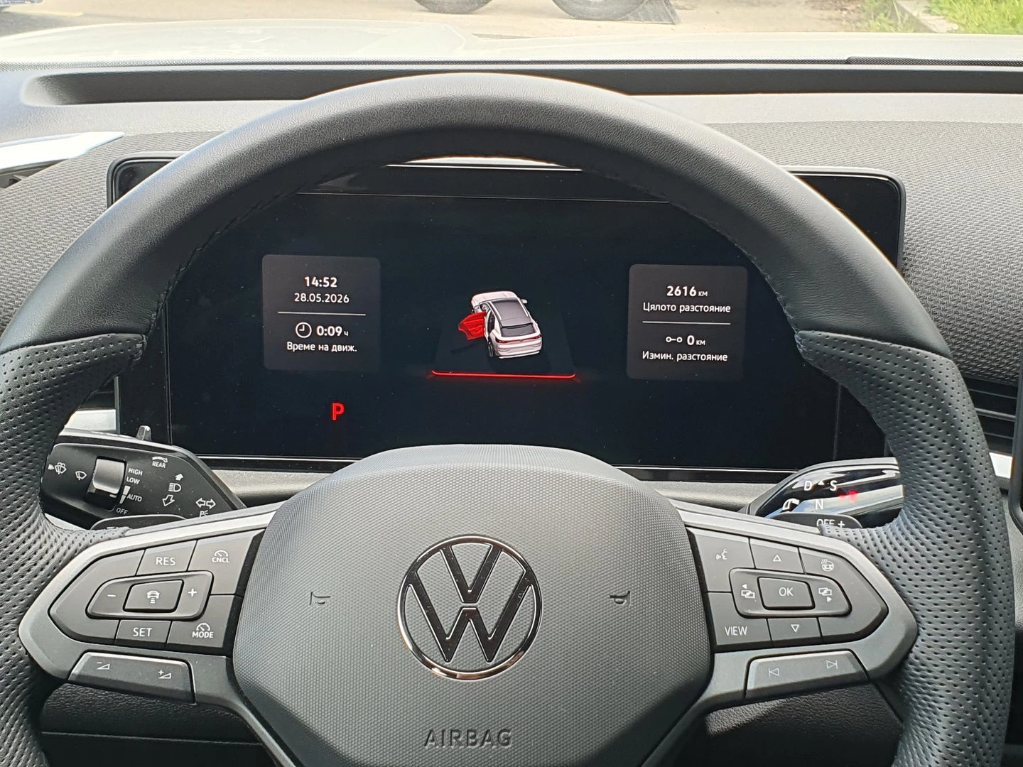 VW T-Roc, снимка 14 - Автомобили и джипове - 55842590