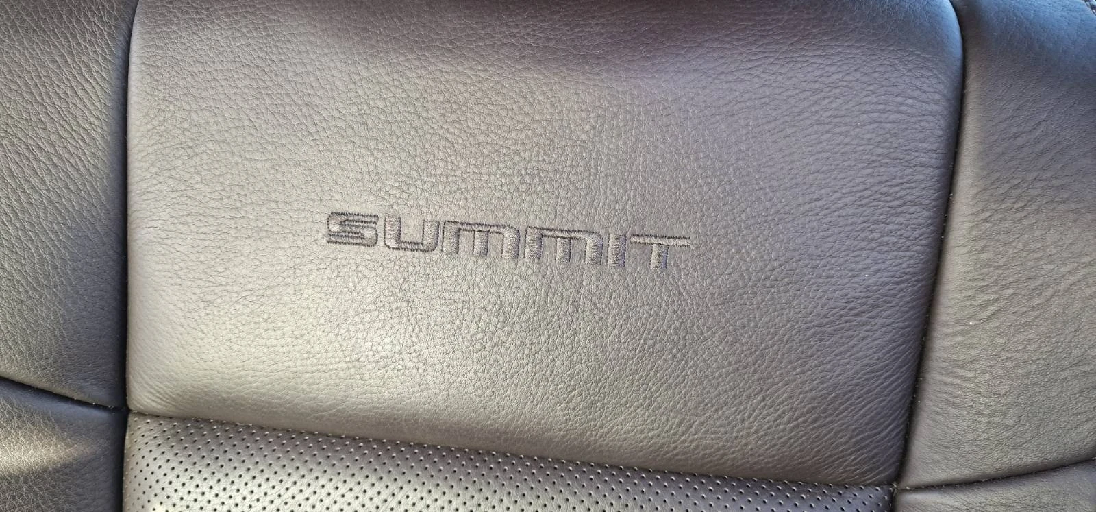 Jeep Grand cherokee 5.7 SUMMIT , снимка 8 - Автомобили и джипове - 55903274