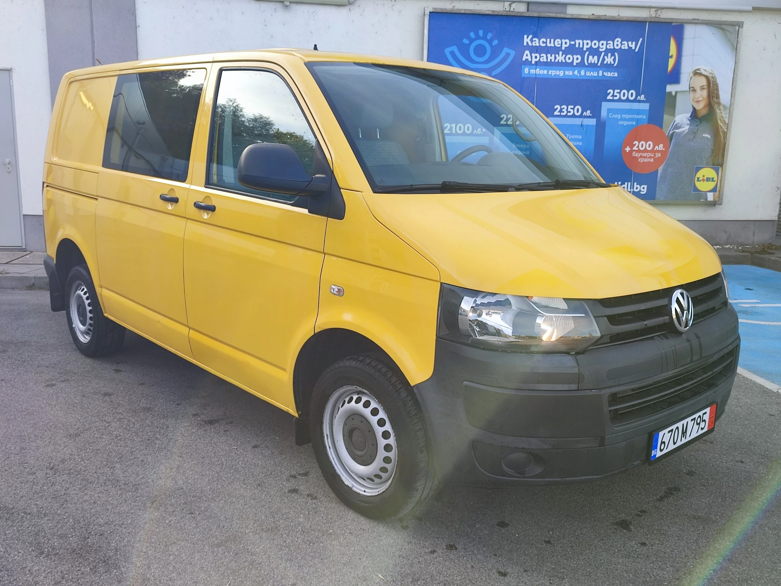 VW Transporter 2.0TDI_102kc_ФЕЙС_ПЪЛНА СЕРВИЗНА ИСТОРИЯ - изображение 3