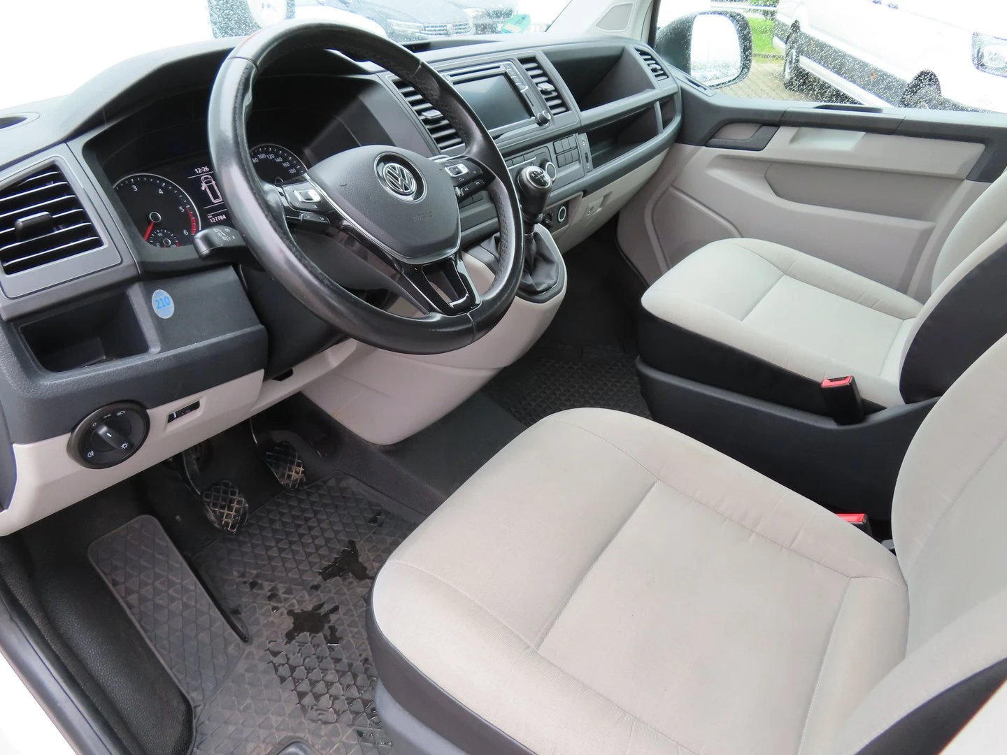 VW Transporter VW Transporter Kasten S TDI BMT 5.8 m3 | Mobile.bg � ����������� 4
