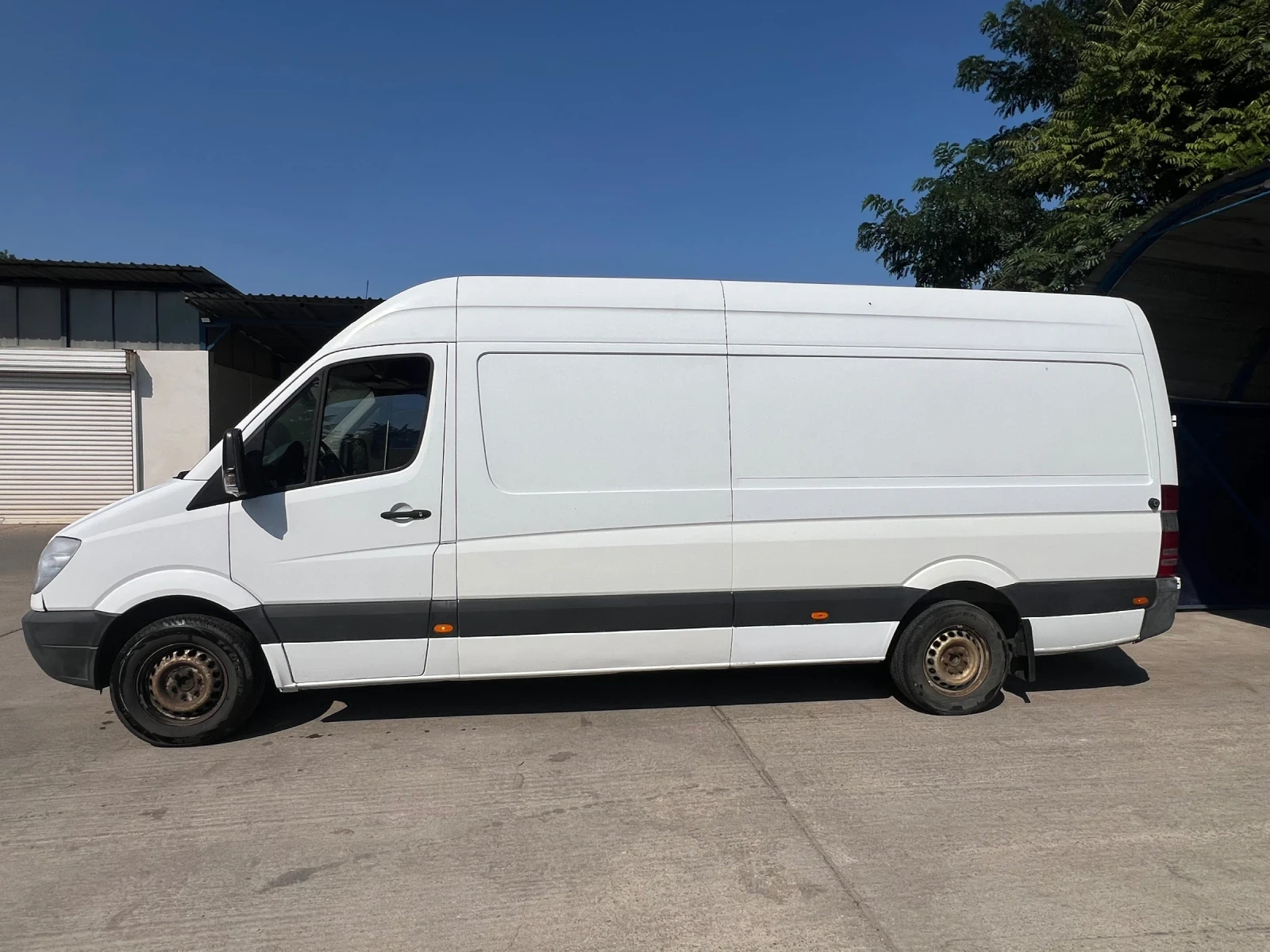 Mercedes-Benz 320, снимка 2 - Бусове и автобуси - 55621551