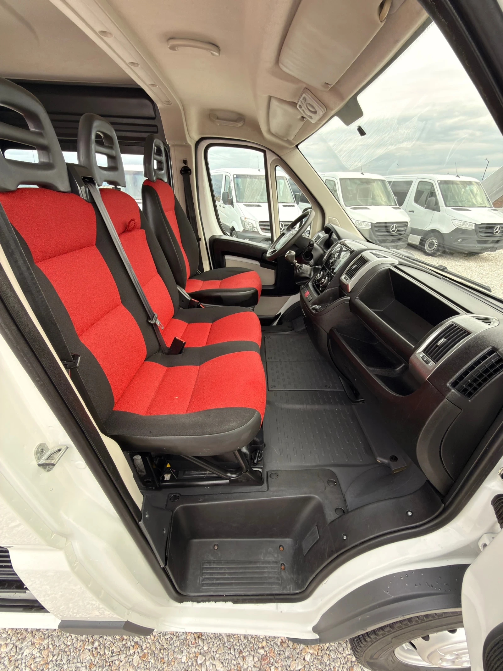 Fiat Ducato 2.3JTD-Клима-6местен-Евро5-MAXII, снимка 13 - Бусове и автобуси - 56659547
