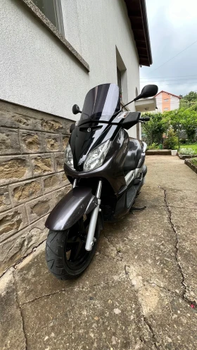     Yamaha X-max 250