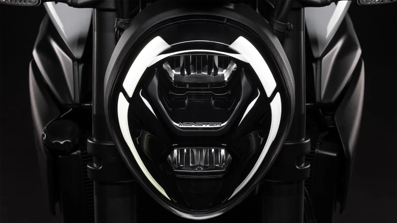 Ducati Monster ICEBERG WHITE, снимка 4 - Мотоциклети и мототехника - 52165639