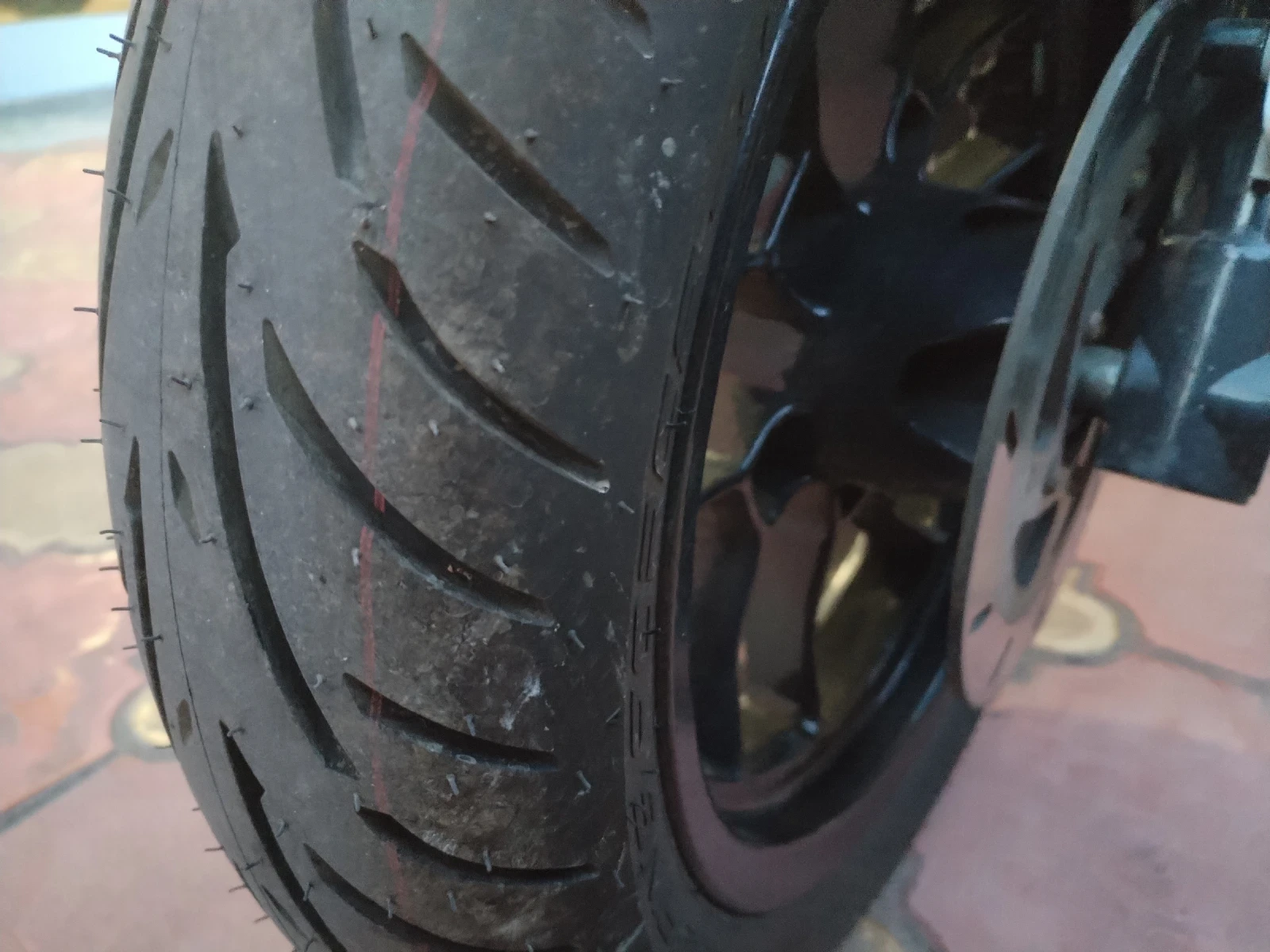 Aprilia 125 Sport City 125 - изображение 7
