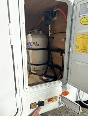 ������ Dethleffs T 6717 EB | Mobile.bg � ����� ������ 17