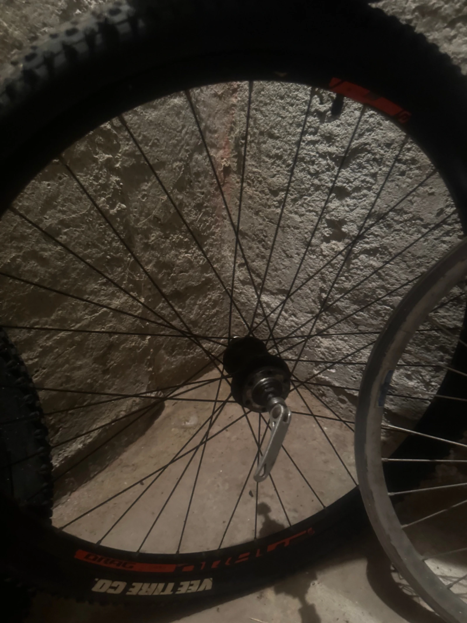 ������� cross | Mobile.bg � ����������� 3