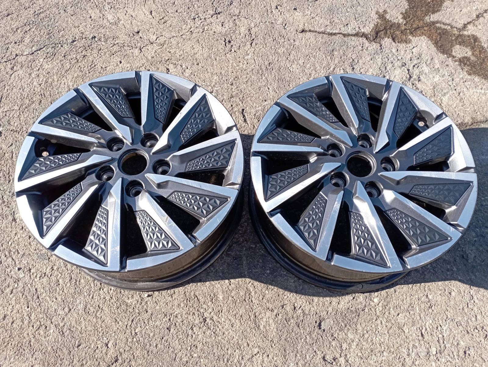   Hyundai Ioniq | Mobile.bg   2