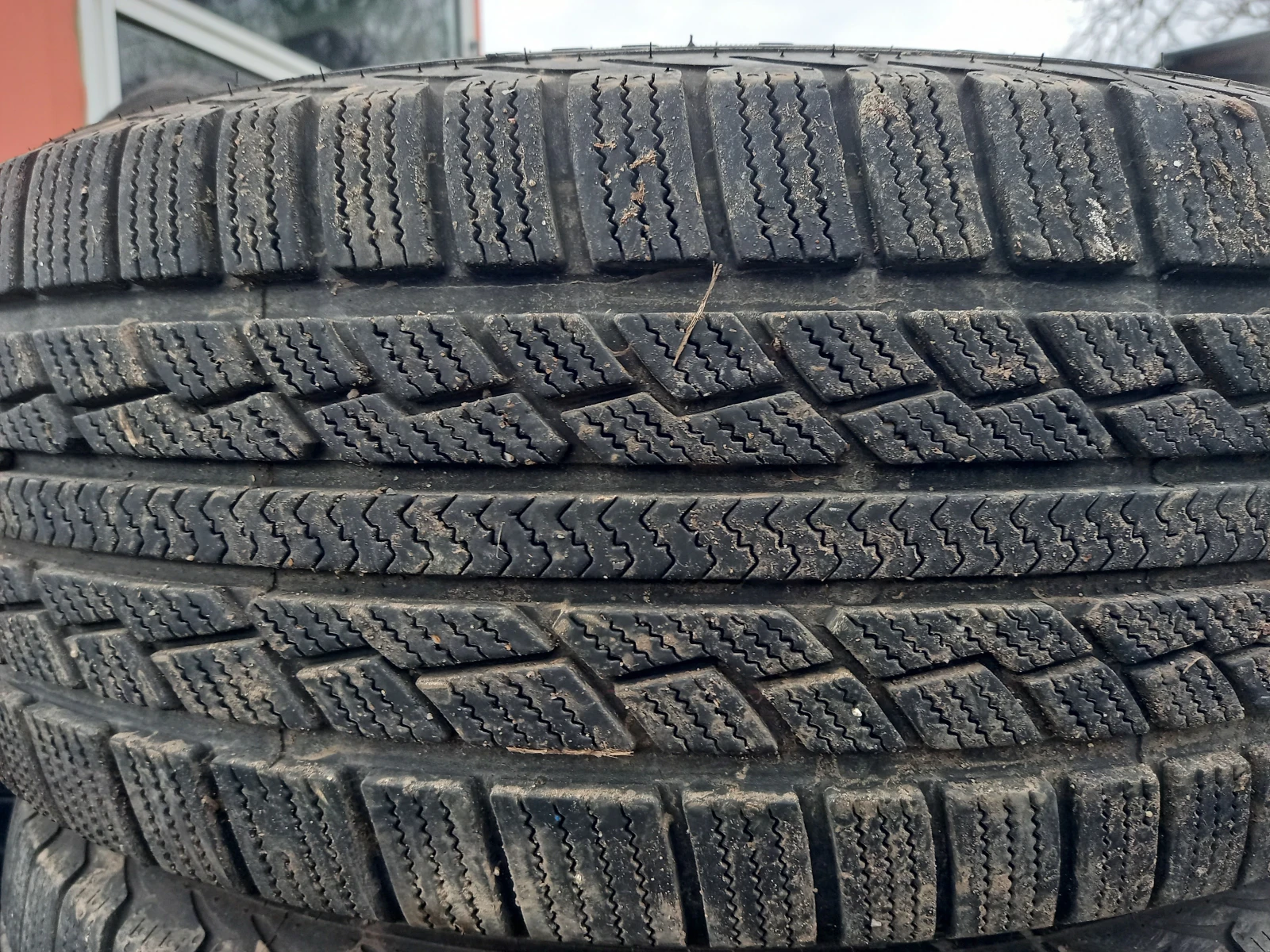 ���� 215/60R16 | Mobile.bg � ����������� 3