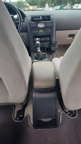 Ford Mondeo Ghia, снимка 11