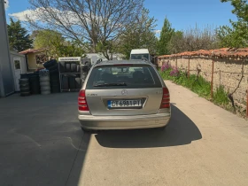 Mercedes-Benz C 200, снимка 6