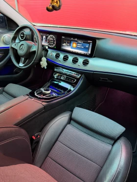 Mercedes-Benz E 220 AMG pack 6.3, снимка 11
