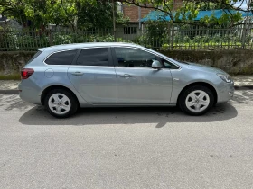 Обява за продажба на Opel Astra Sports Tourer P10 ~9 700 лв. - изображение 2