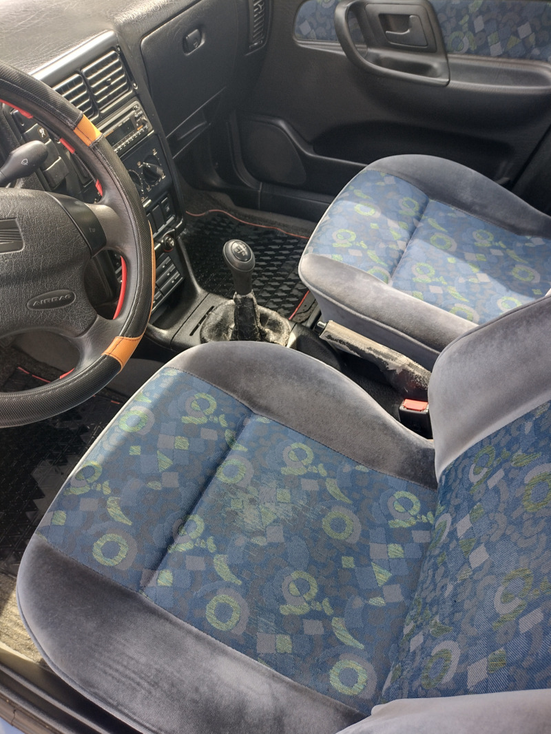 Seat Ibiza, снимка 11 - Автомобили и джипове - 46404088