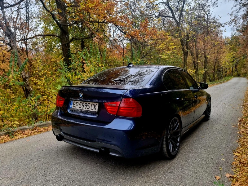 BMW 320 ///М-Пакет - LCI, снимка 3 - Автомобили и джипове - 49349316