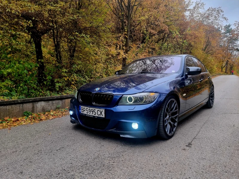 BMW 320 ///М-Пакет - LCI, снимка 1 - Автомобили и джипове - 49349316