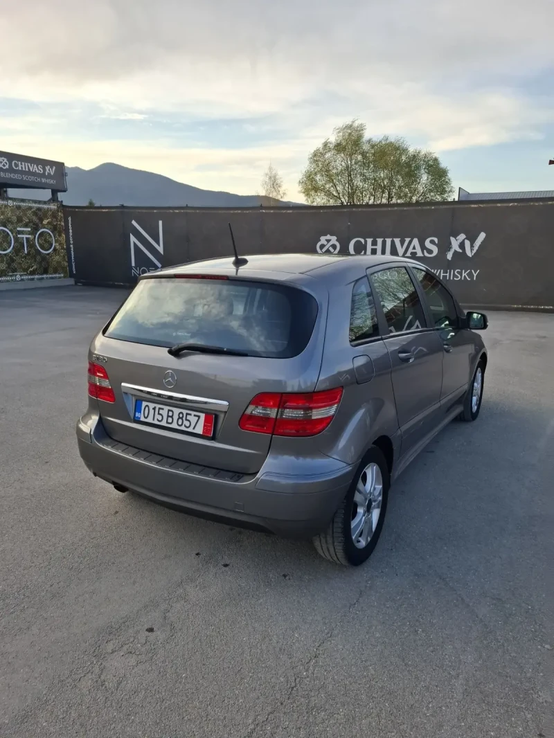 Mercedes-Benz B 180 FACELIFT 1.7i ГАЗ-БЕНЗИН BLUE EFFICIENCY , снимка 6 - Автомобили и джипове - 51510748