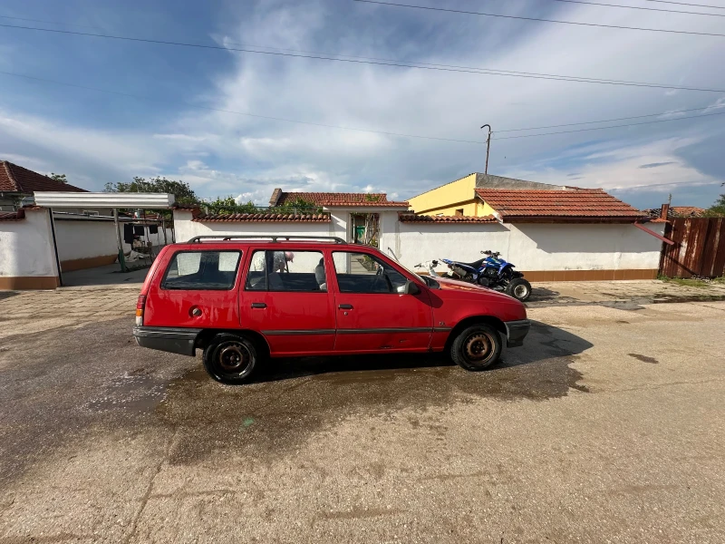 Opel Kadett, снимка 10 - Автомобили и джипове - 52923436
