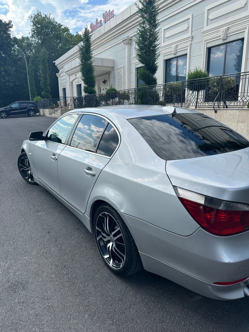 BMW 530, снимка 3 - Автомобили и джипове - 52089338