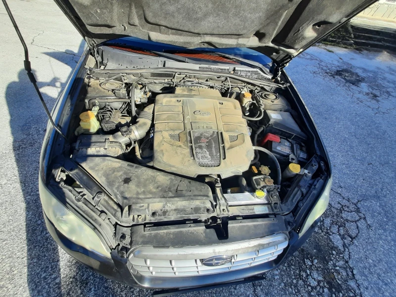Subaru Outback, снимка 17 - Автомобили и джипове - 52614920