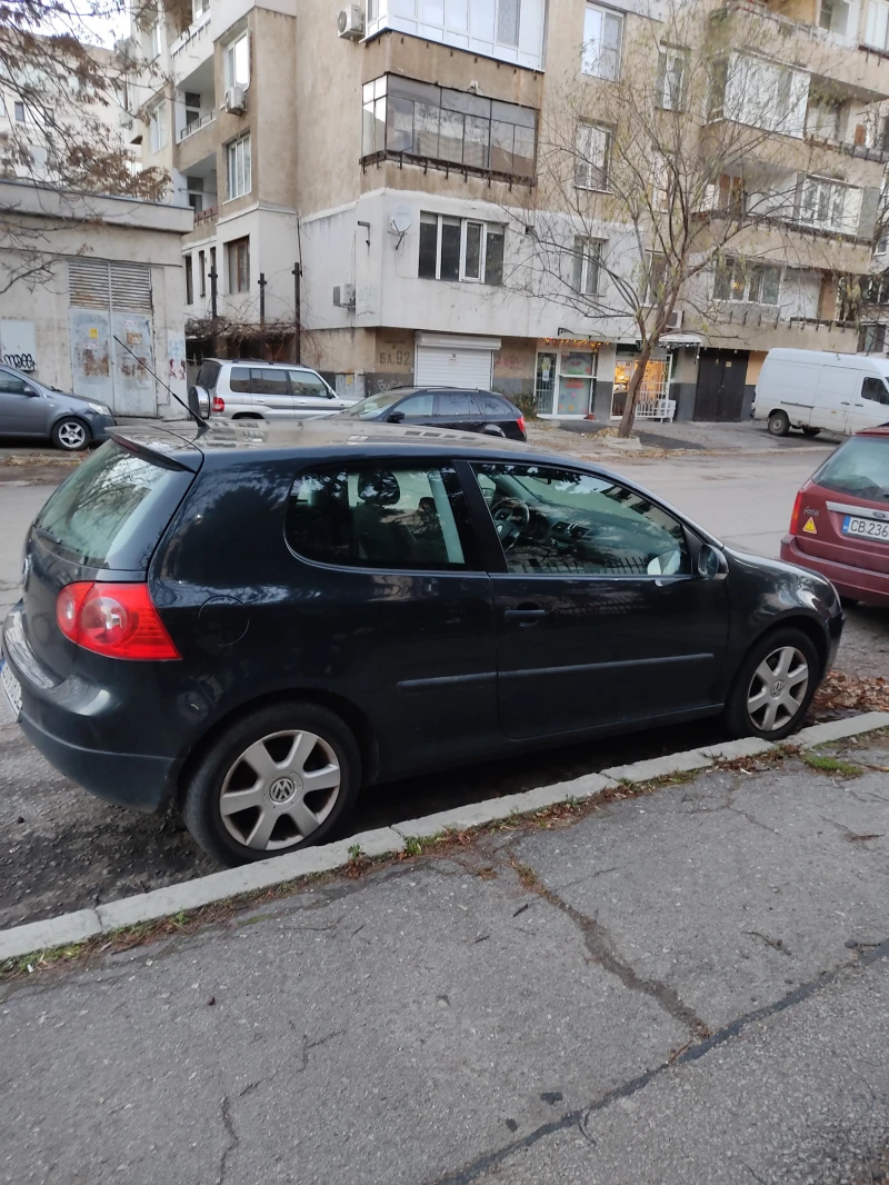 VW Golf, снимка 2 - Автомобили и джипове - 52660862