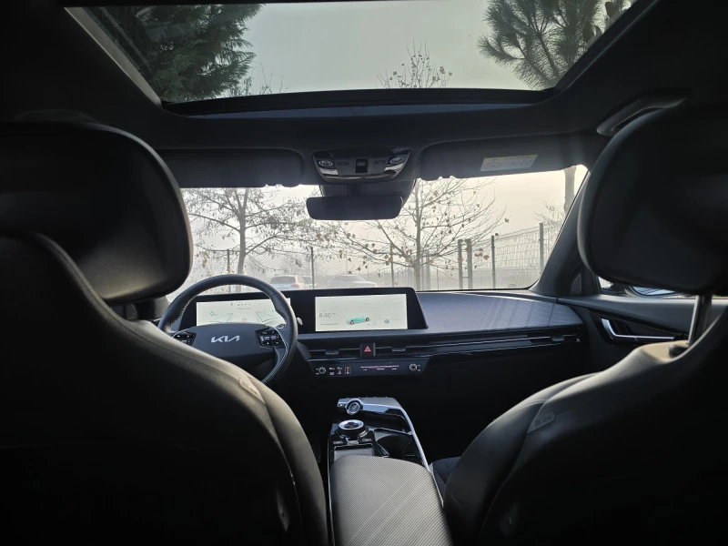 Kia EV6 GT-LINE 4x4 77, 4kWh LONG RANGE , снимка 15 - Автомобили и джипове - 52745302