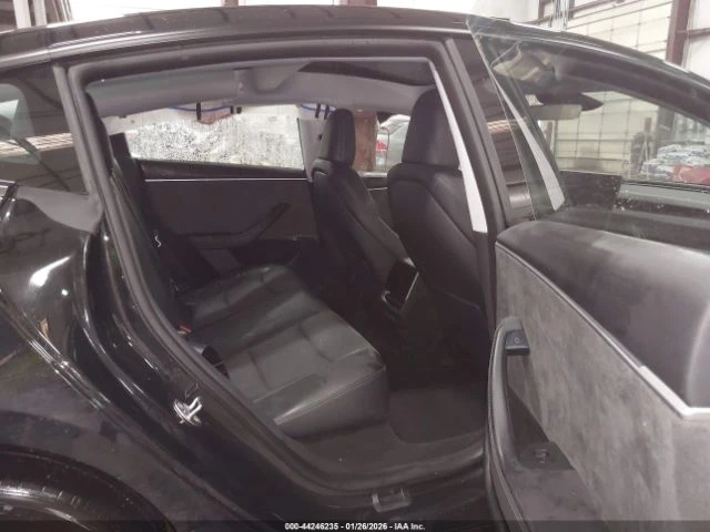 Tesla Model 3 LONG RANGE DUAL MOTOR AWD, снимка 8 - Автомобили и джипове - 53910435