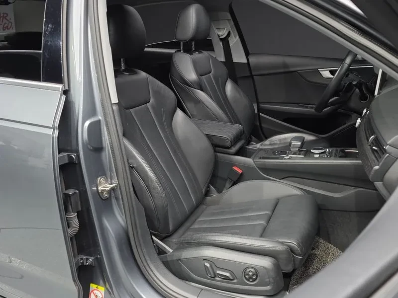 Audi A4 2.0 TDI, снимка 10 - Автомобили и джипове - 54144360