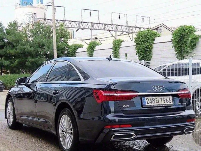 Audi A6 2.0 TFSI, снимка 3 - Автомобили и джипове - 55084432