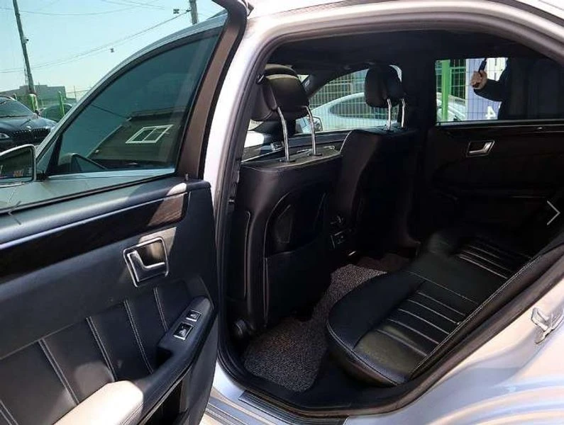 Mercedes-Benz E 350 E350 BlueTec 4MATIC| 258к.с.| ВКЛ.ТЕХНОТЕСТ, снимка 11 - Автомобили и джипове - 55101054