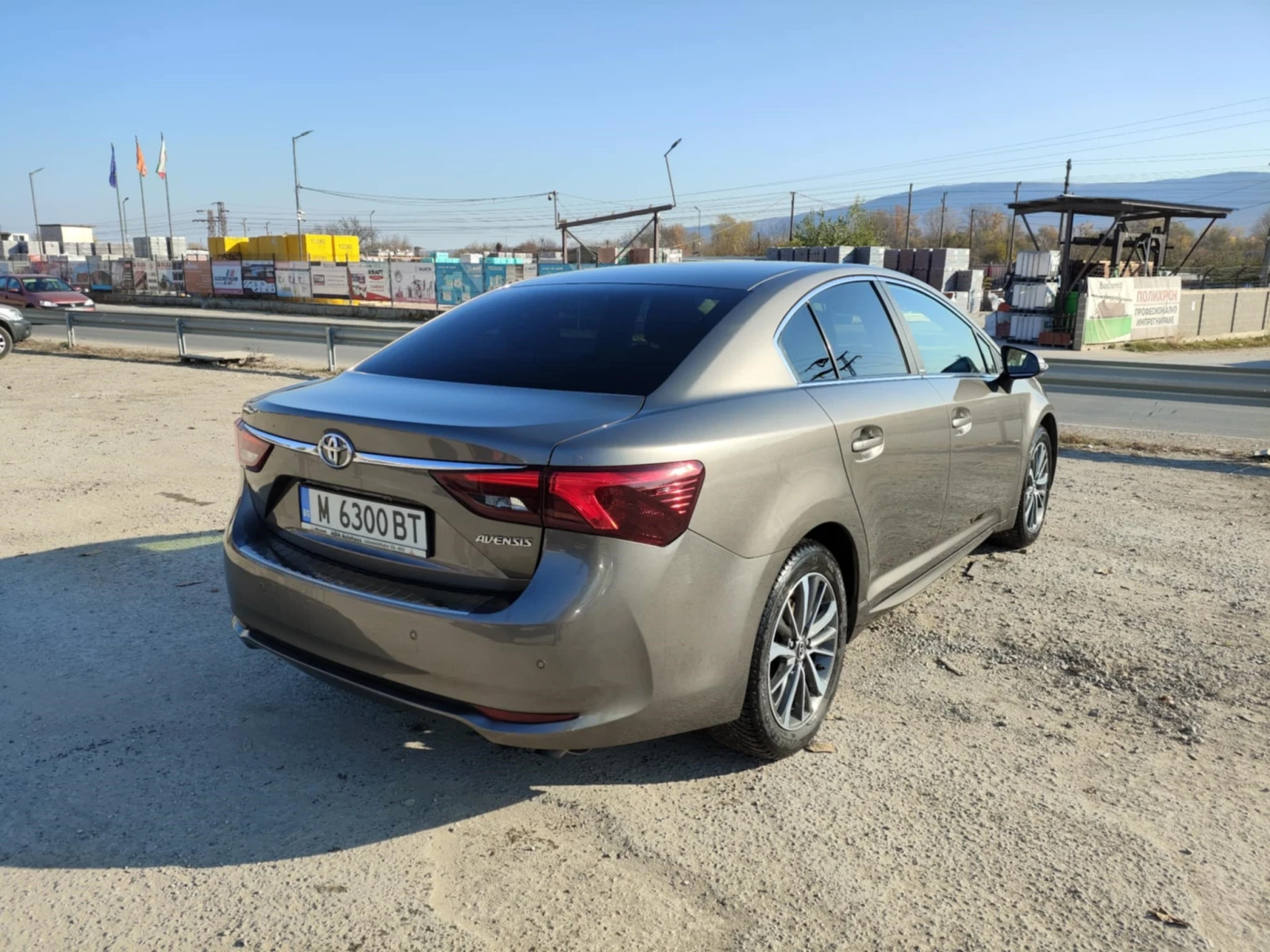 Toyota Avensis 1.8 VVTI /АВТОМАТИК/ EDITION S - изображение 7