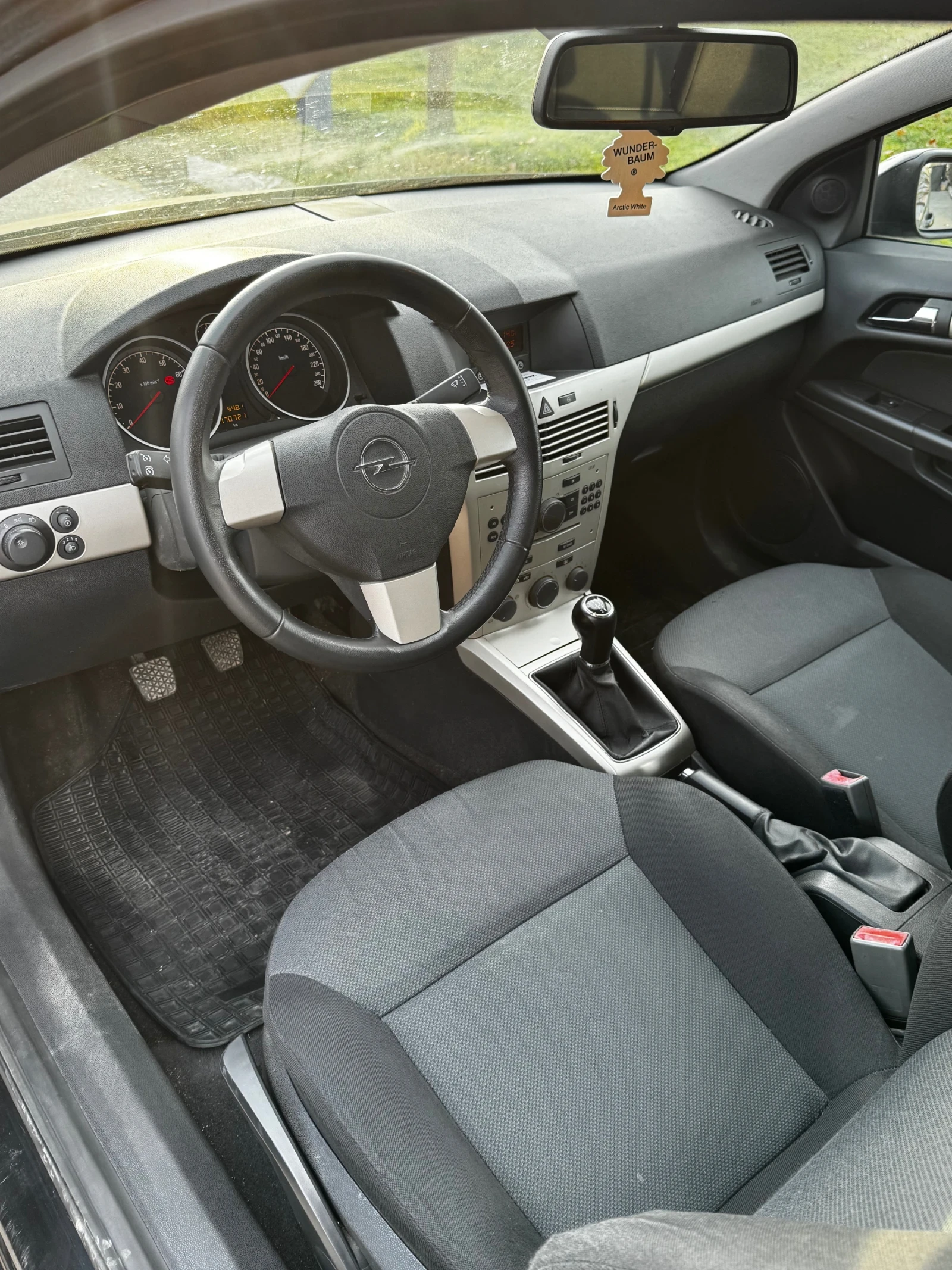 Opel Astra 1.6 GTC - изображение 6