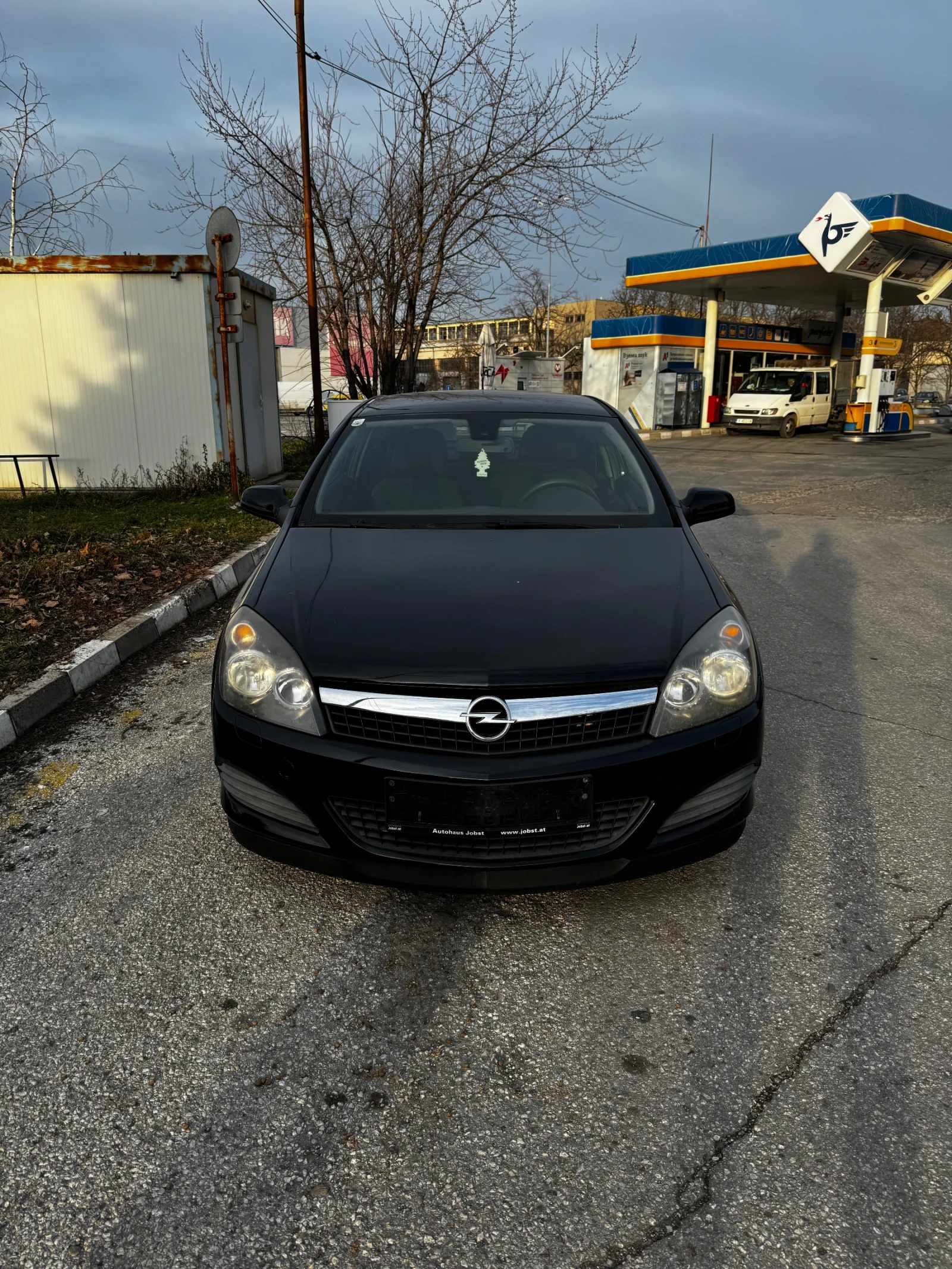 Opel Astra 1.6 GTC - изображение 2