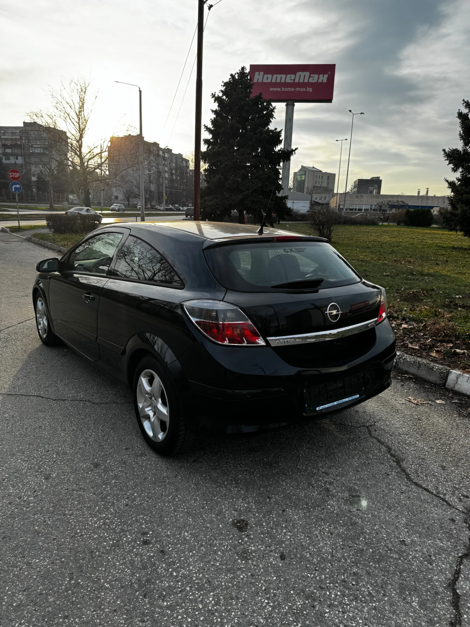 Opel Astra 1.6 GTC - изображение 3