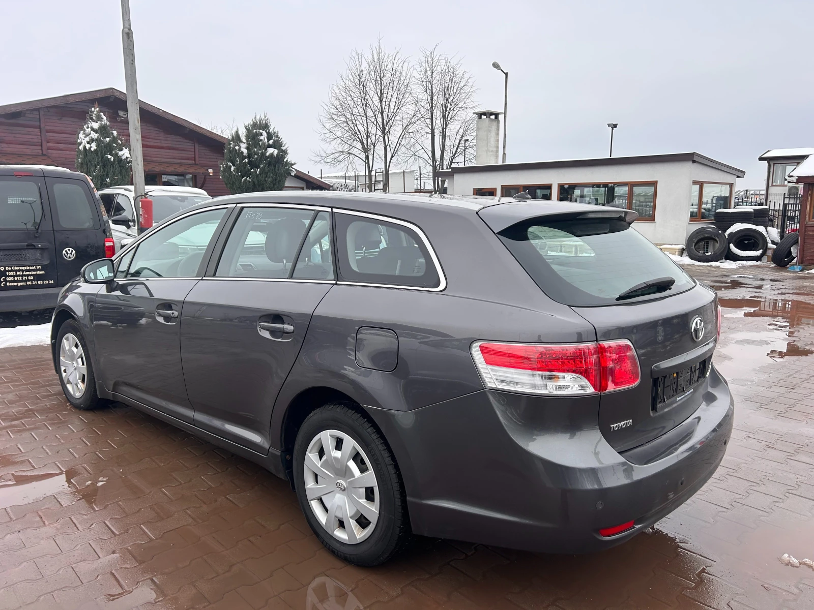 Toyota Avensis 2.0D4-D NAVI EURO 5 - изображение 8