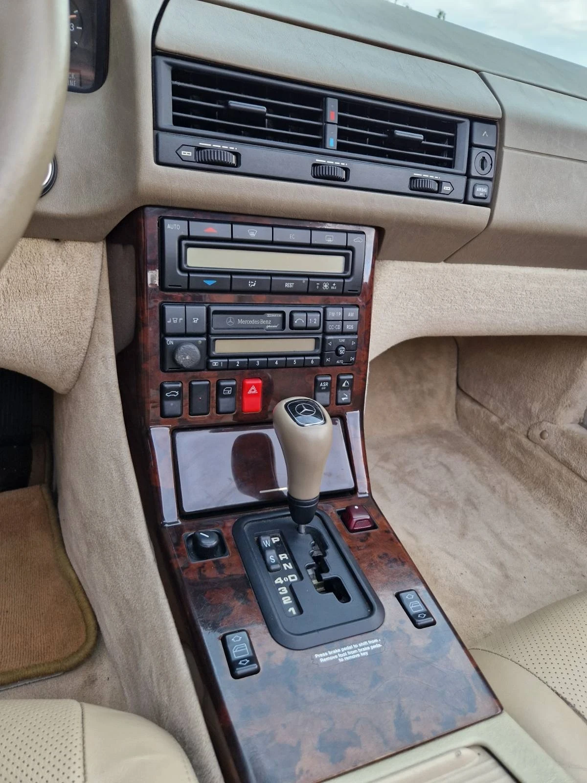 Mercedes-Benz SL 500 1 - изображение 9