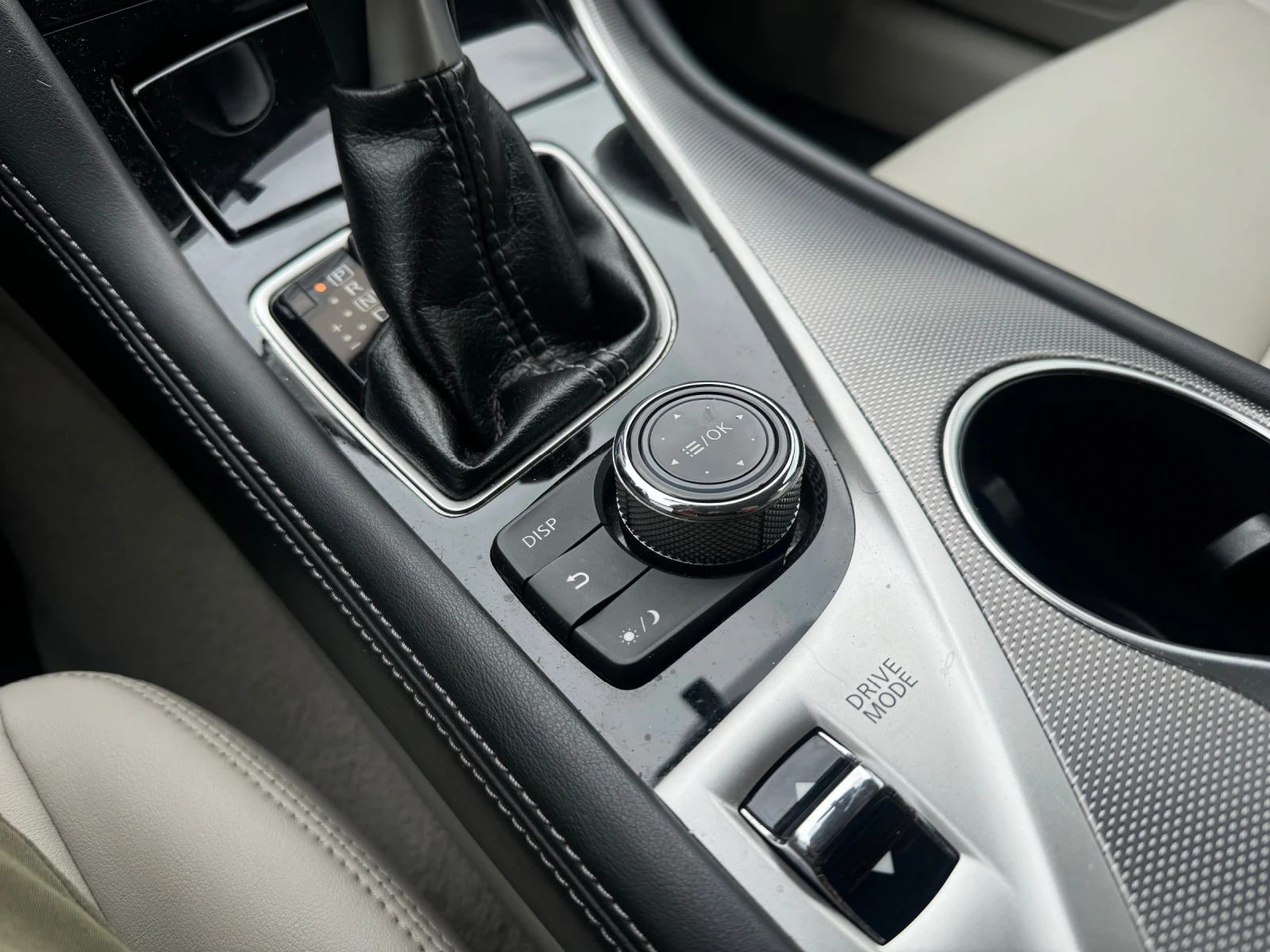 Infiniti Q50 3.0 Turbo | Mobile.bg   15