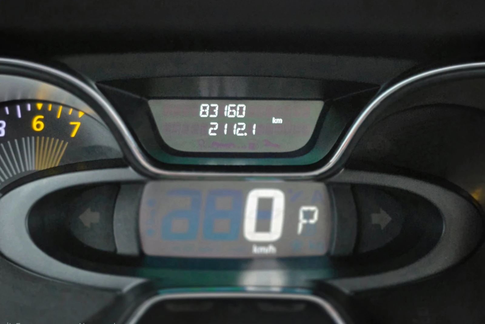 Renault Captur 1.2i AUTOMAT/KAMERA/NAVI/83000km!!! | Mobile.bg � ����������� 11