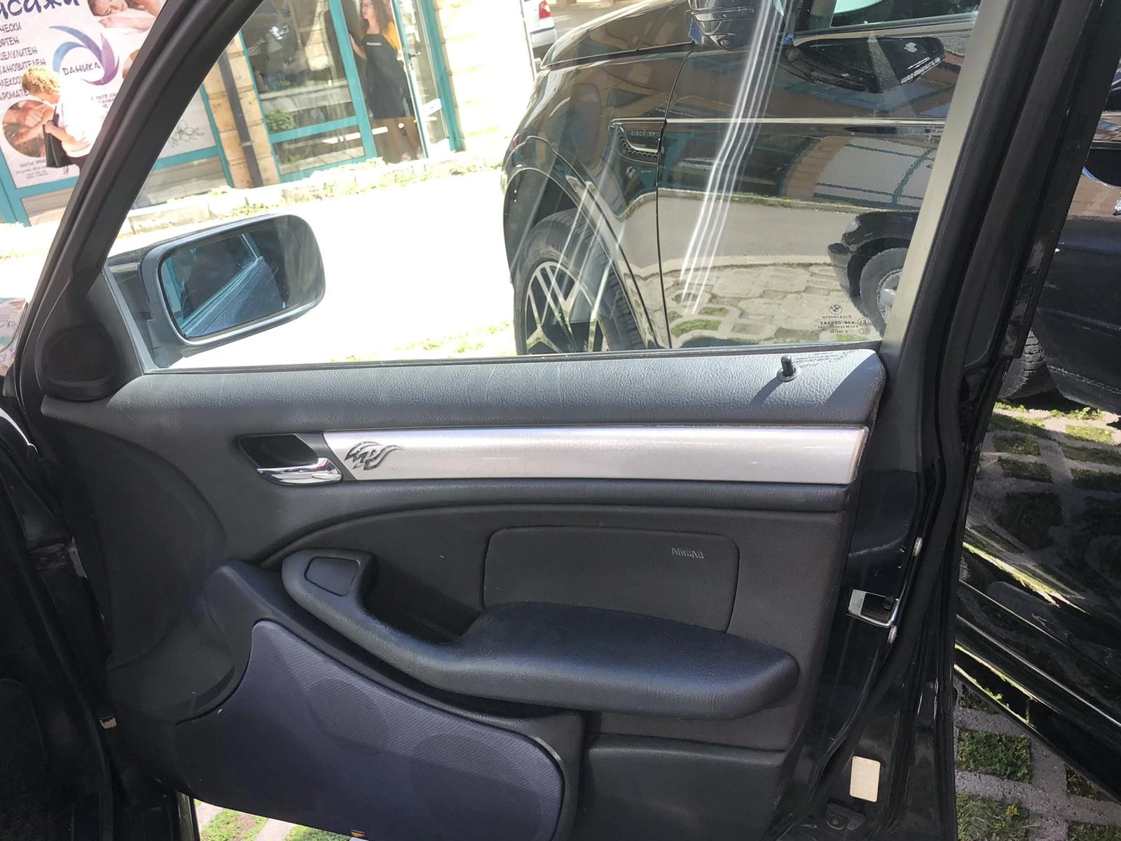 BMW 320, снимка 10 - Автомобили и джипове - 54020064