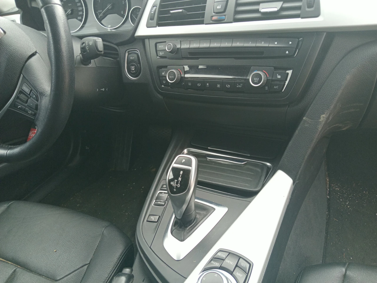 BMW 320 2.0D, снимка 11 - Автомобили и джипове - 54122101