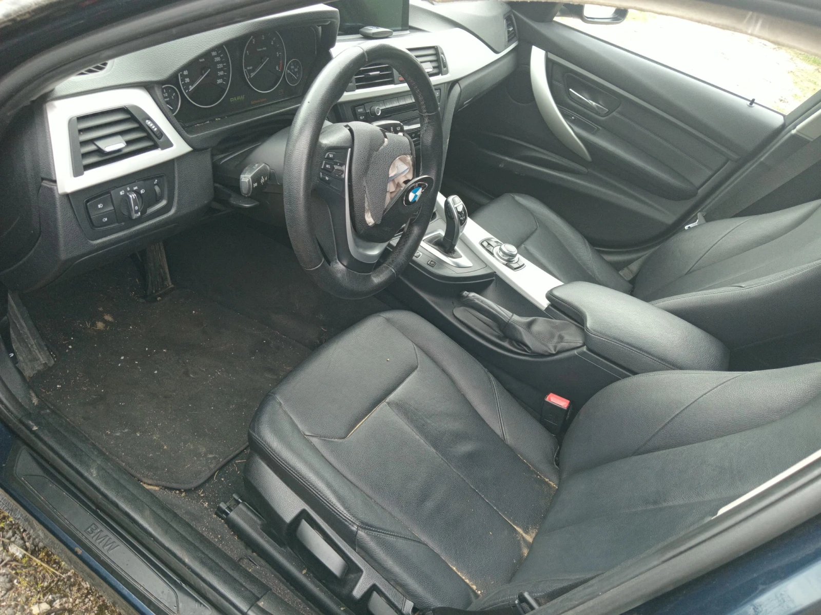 BMW 320 2.0D, снимка 15 - Автомобили и джипове - 54122101