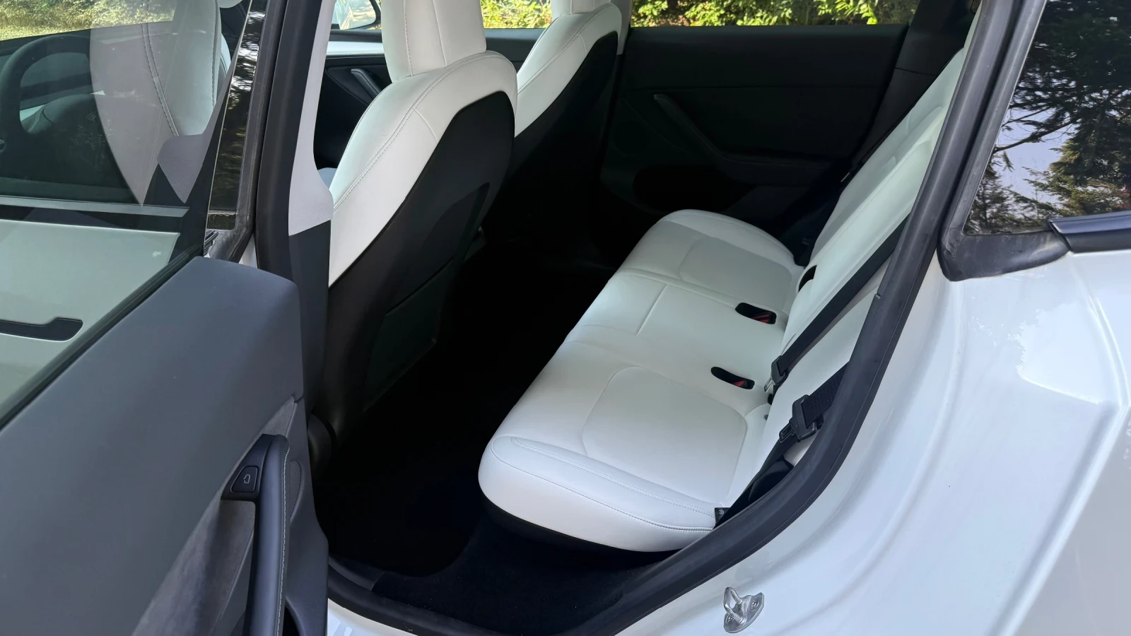 Tesla Model Y LONG RANGE DUAL MOTOR AWD, снимка 9 - Автомобили и джипове - 54422428